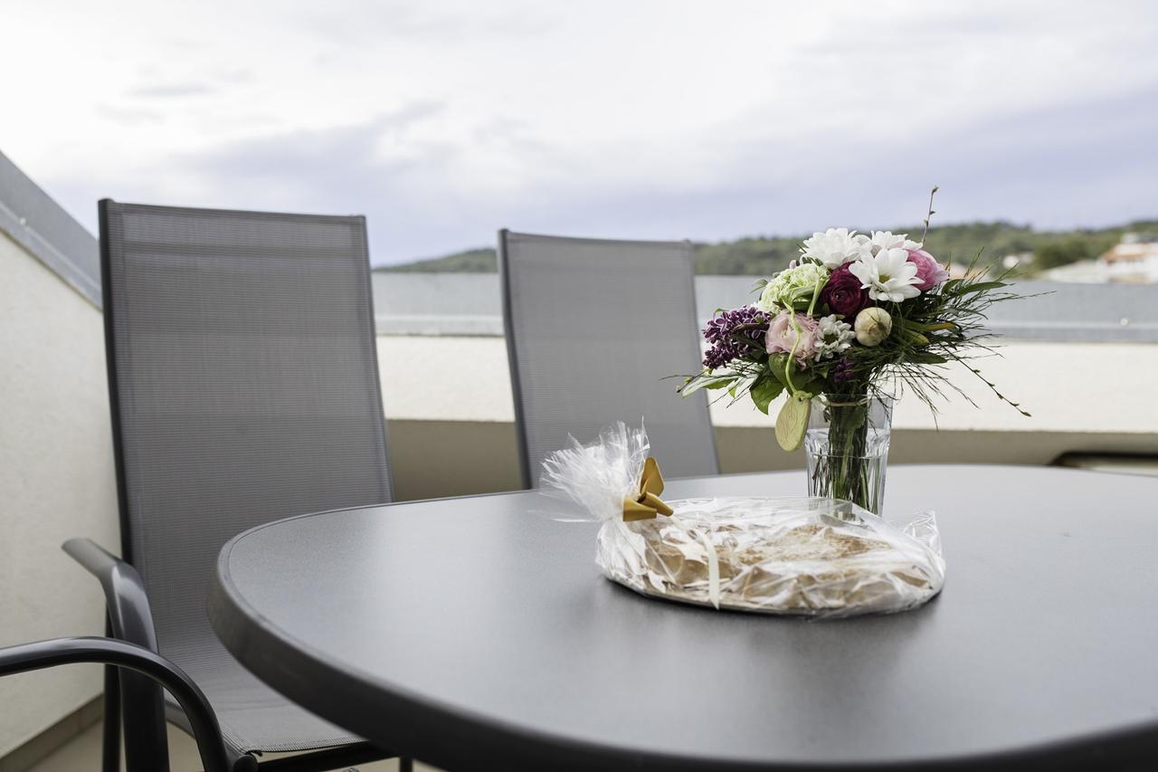 Apartment Sanja Rab Town Luaran gambar